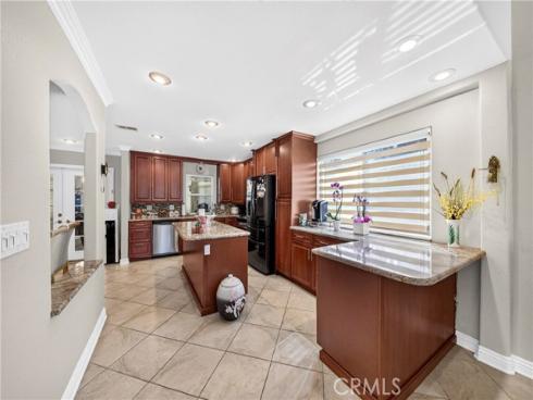 800 N Arroyo , Fullerton, CA