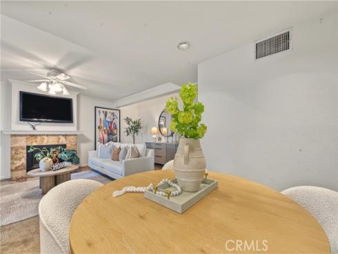 3160 E Palm 56 , Fullerton, CA