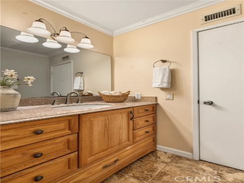 3160 E Palm 56 , Fullerton, CA