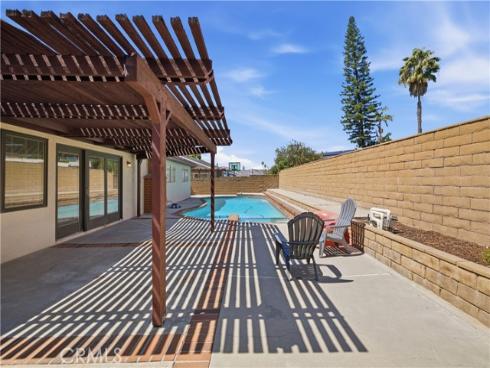 349 W Fern , Fullerton, CA