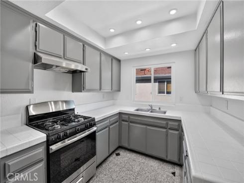 2105 N Derek 3 , Fullerton, CA