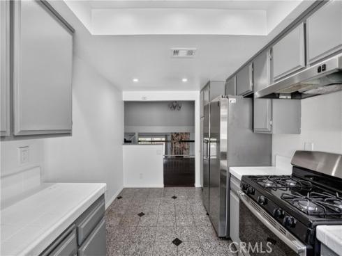 2105 N Derek 3 , Fullerton, CA