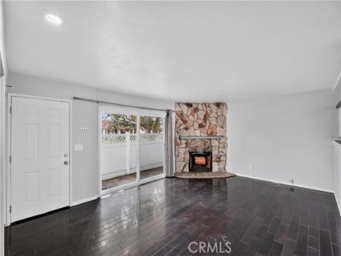 2105 N Derek 3 , Fullerton, CA