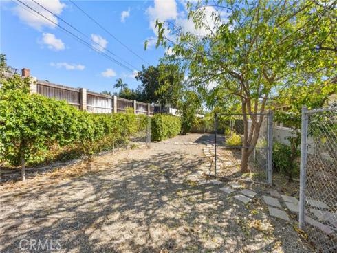 1056  Cerritos  , Fullerton, CA