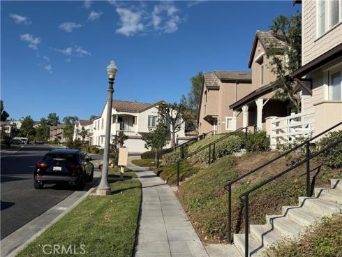 1305  Mc Fadden   Drive, Fullerton, CA