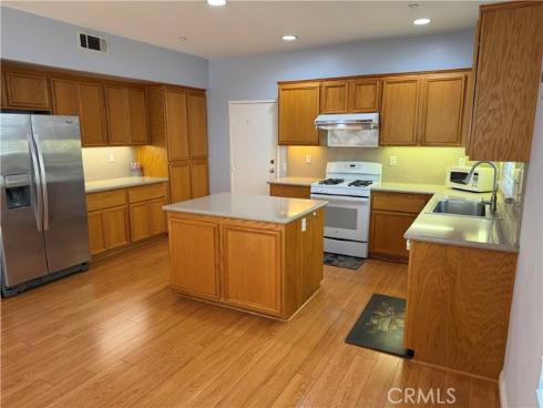 1305  Mc Fadden   Drive, Fullerton, CA