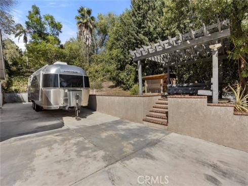 3201 Lakeknoll Drive, Fullerton, CA