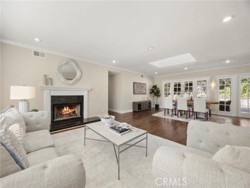 3201 Lakeknoll Drive, Fullerton, CA