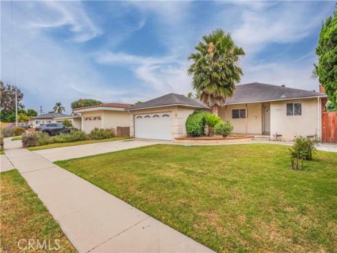 10892  Holly   Drive, Garden Grove, CA