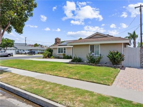 11772  Blackmer   Street, Garden Grove, CA