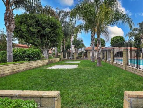 13883  La Jolla  , Garden Grove, CA