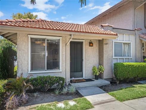 13883  La Jolla  , Garden Grove, CA