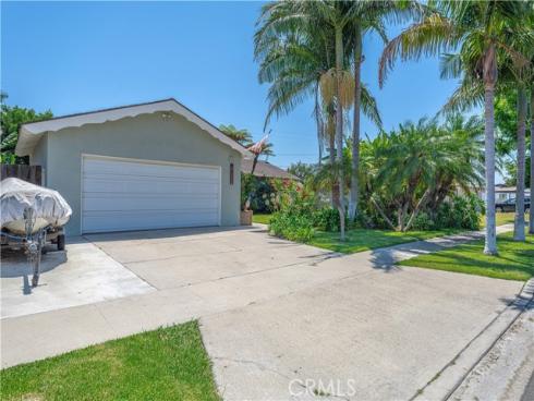 8922  Tracy   Avenue, Garden Grove, CA