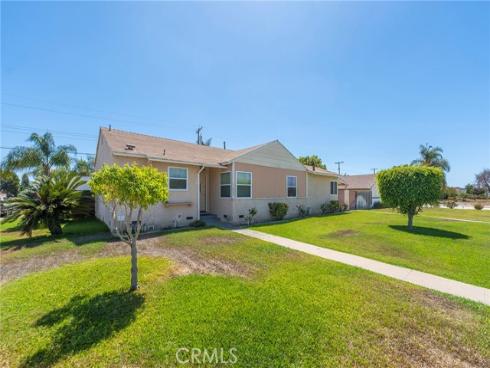 11822  Daniel   Avenue, Garden Grove, CA