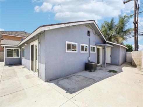 11712  West   Street, Garden Grove, CA