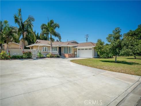 11441  Gardenaire   Lane, Garden Grove, CA