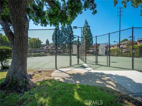 8615  Meadow Brook  106  Avenue, Garden Grove, CA