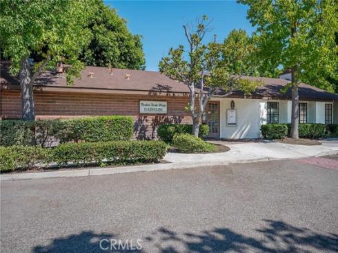 8615  Meadow Brook  106  Avenue, Garden Grove, CA