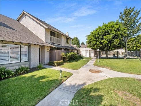 10055  Hidden Village   Road, Garden Grove, CA