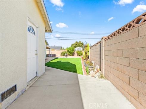 5521  Holland   Avenue, Garden Grove, CA