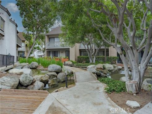 10620  Lakeside  C  Drive, Garden Grove, CA