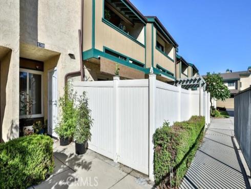 8788  Saint John  , Garden Grove, CA