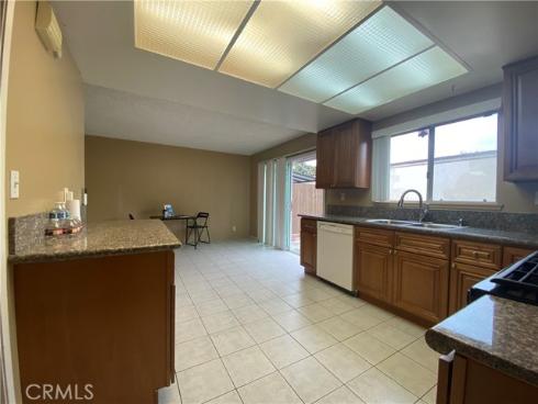 13886  La Jolla  , Garden Grove, CA