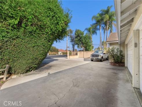 11252  Chapman   Avenue, Garden Grove, CA