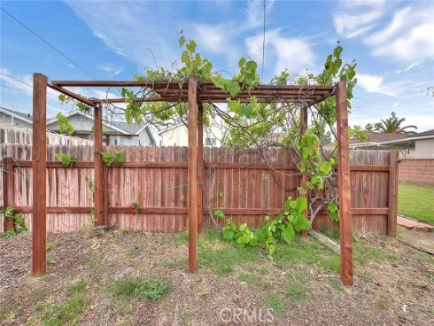 10432  Mildred   Avenue, Garden Grove, CA