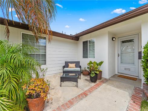12372 Lamplighter Street, Garden Grove, CA
