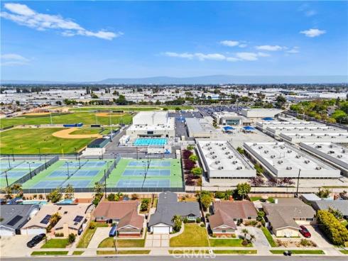 12372 Lamplighter Street, Garden Grove, CA