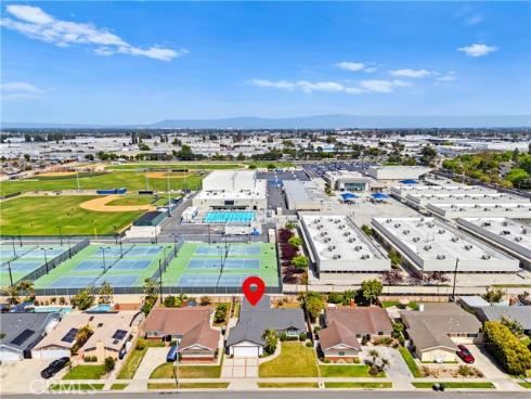 12372 Lamplighter Street, Garden Grove, CA