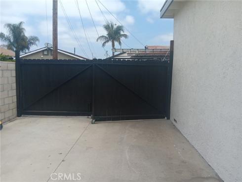 8611 Chapman Avenue, Garden Grove, CA