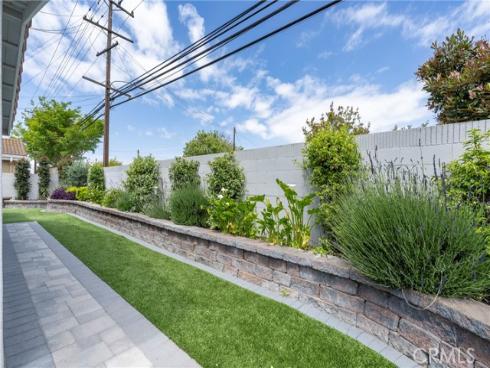 6131 Killarney Avenue, Garden Grove, CA