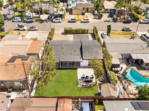 12391 Beck Ave , Garden Grove, CA