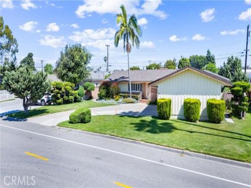 9521  Royal Palm   Boulevard, Garden Grove, CA