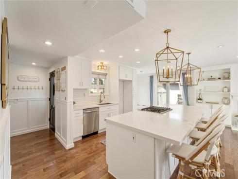 5492 Carousel Circle, Garden Grove, CA