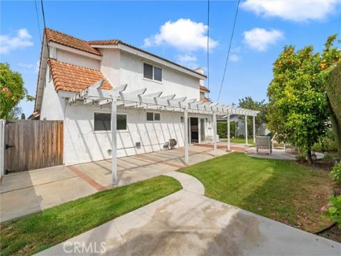 5492 Carousel Circle, Garden Grove, CA