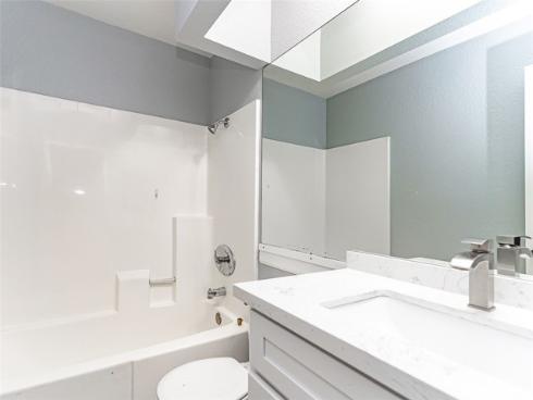 13100 Creek View 204 Drive, Garden Grove, CA