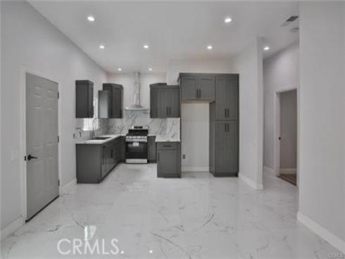 12262  Madras   Place, Garden Grove, CA