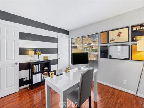 8520  Lake Knoll  B  Avenue, Garden Grove, CA