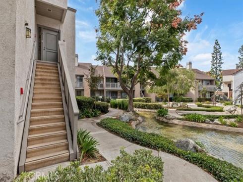 10541  Lakeside  P , Garden Grove, CA