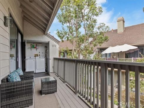 10541  Lakeside  P , Garden Grove, CA