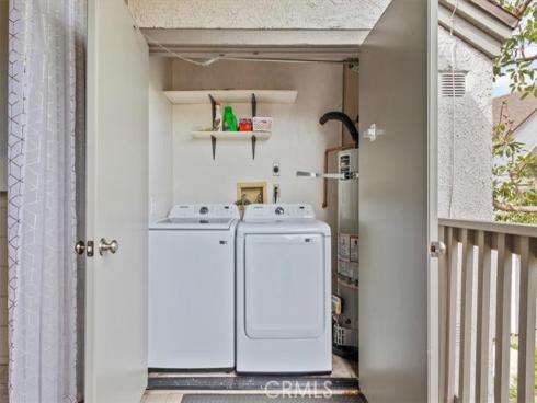 10541  Lakeside  P , Garden Grove, CA