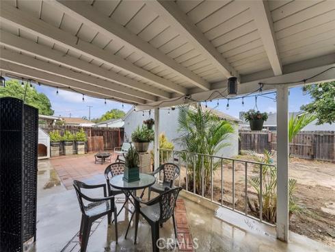 11552  9th  , Garden Grove, CA