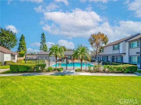 8833 Brookdale Drive , Garden Grove, CA