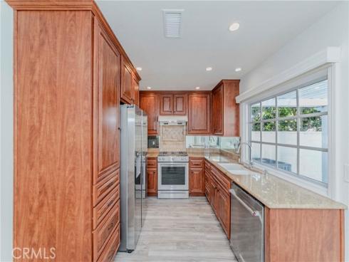 8833 Brookdale Drive , Garden Grove, CA