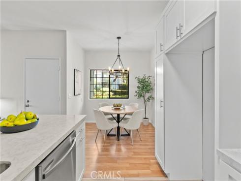 10521  Lakeside  I  Drive, Garden Grove, CA