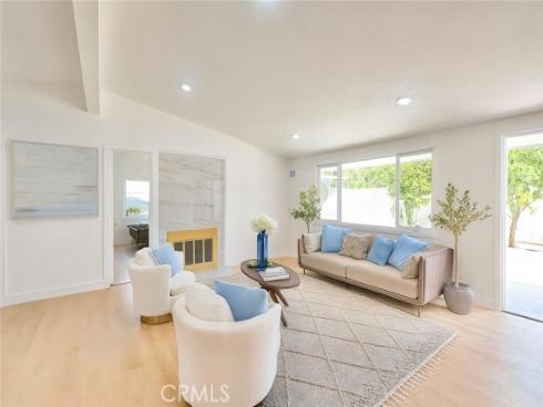 9881  Aldgate Ave  , Garden Grove, CA