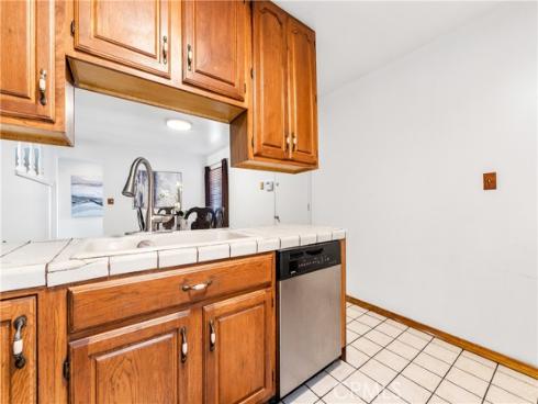 6601 Chapman Avenue, Garden Grove, CA